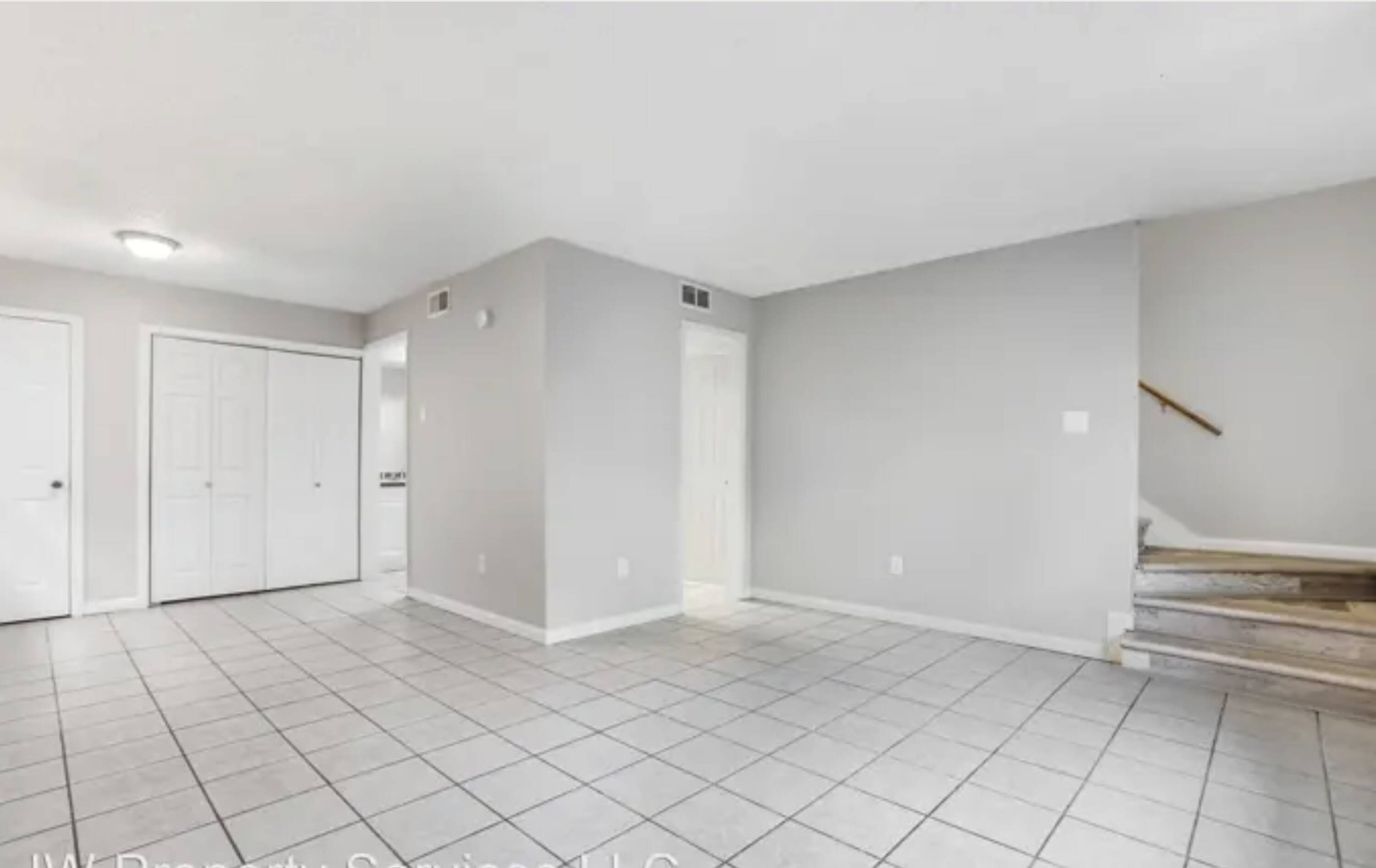 Commercial Property for Sale in Gretna Louisiana 70056